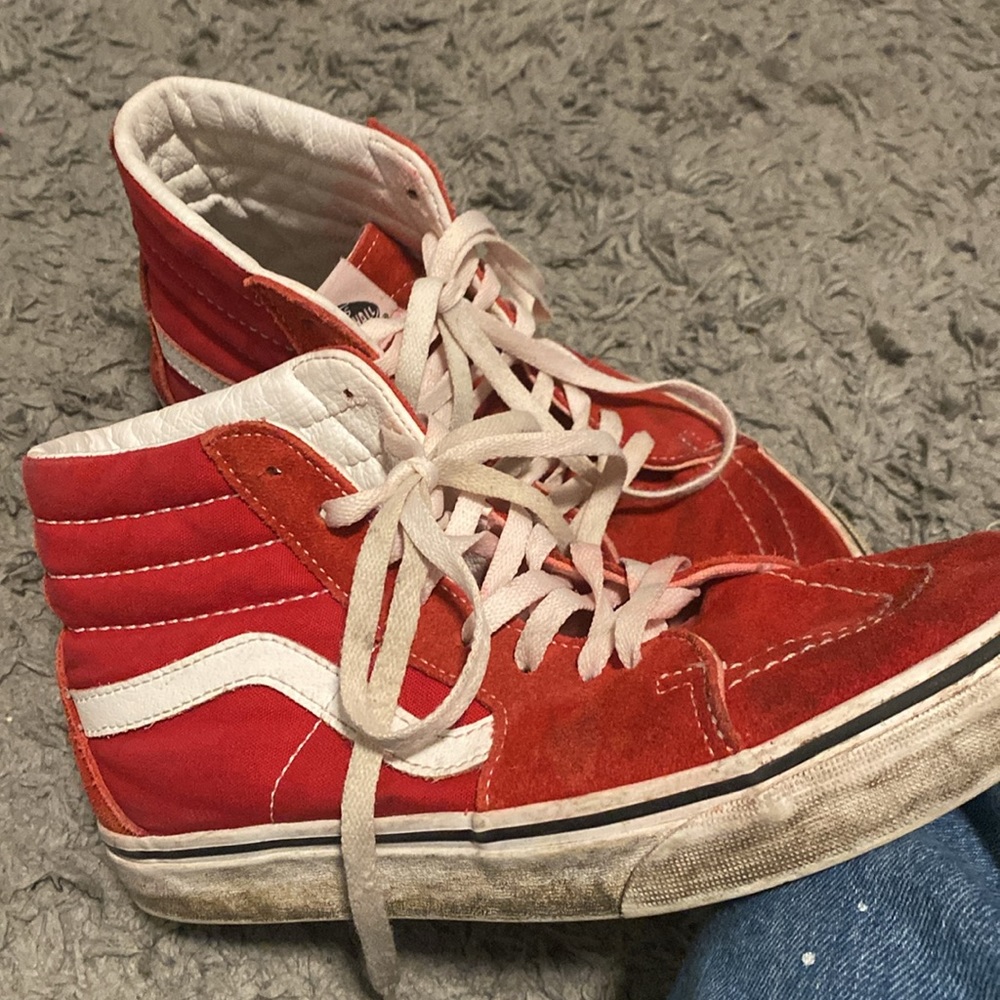 RED HIGH TOP VANS!!
